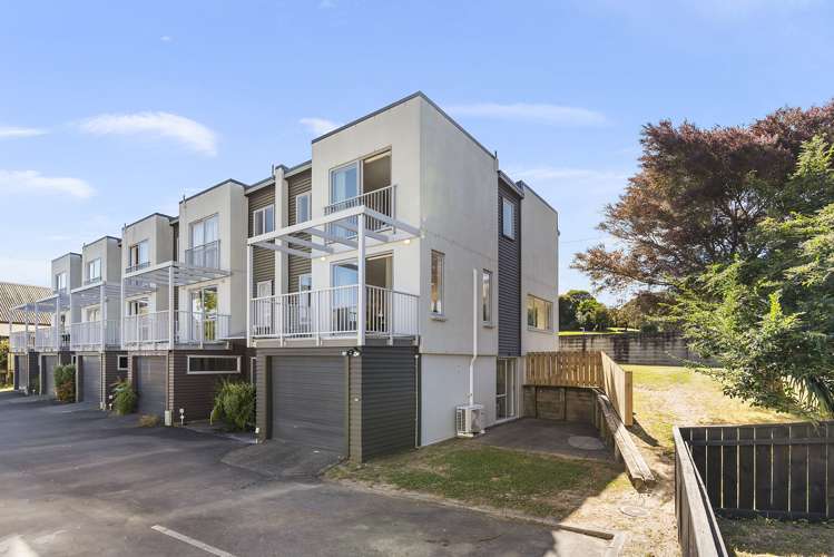 72e Saint Georges Road Avondale_21