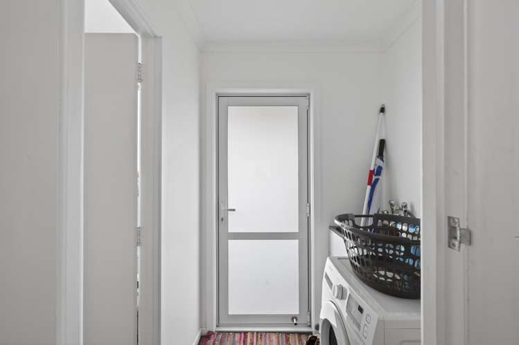 8 Simons Street Moturoa_20