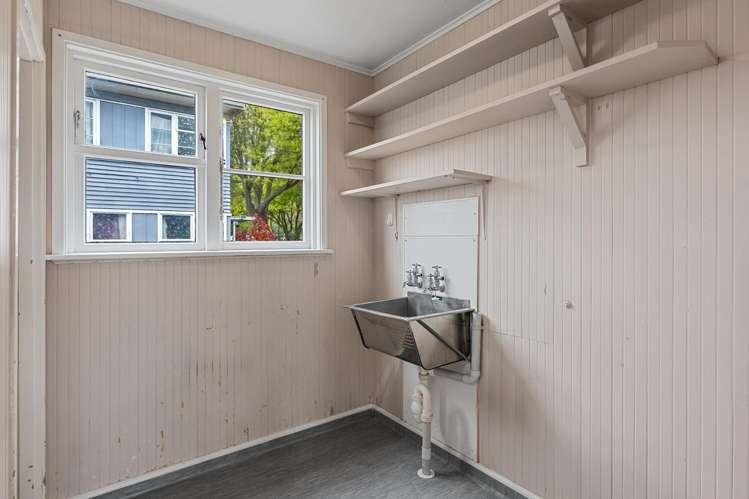 84 Emmett Street Shirley_8