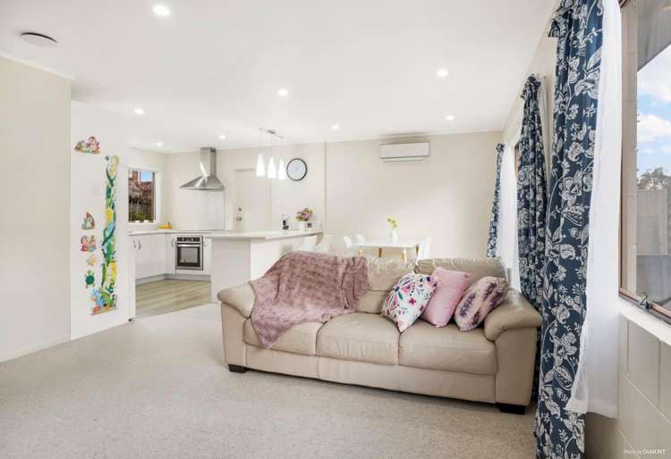 1/32 Stredwick Drive 10899_1