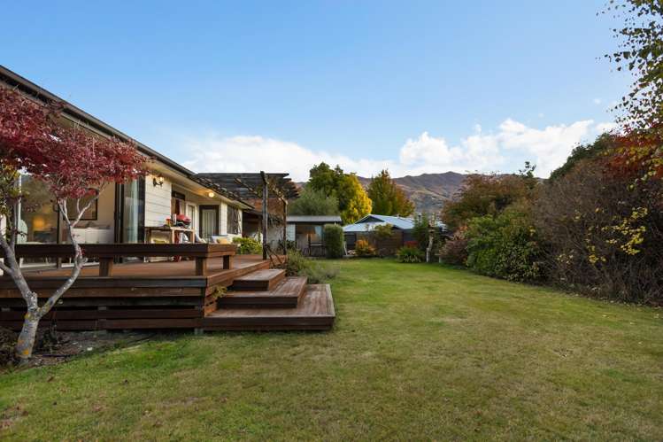 202 Stone Street Wanaka_22