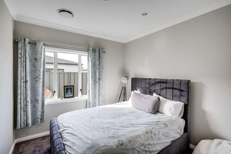 6 Squire Drive Awatoto_15