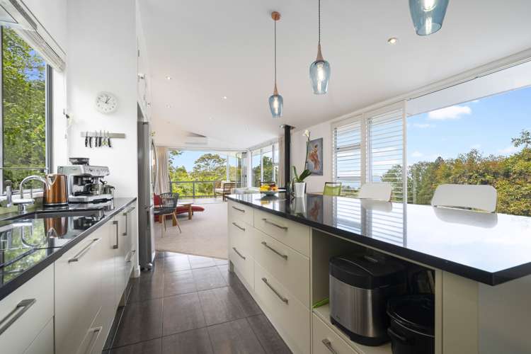 28 Arapito Road Titirangi_10