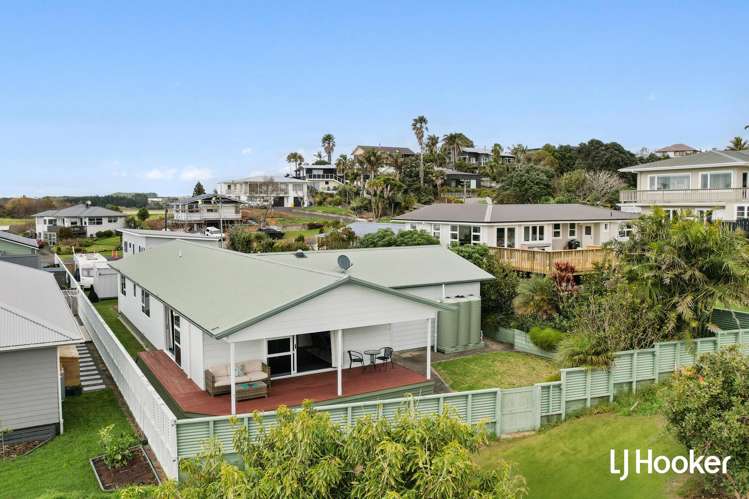 49B The Crescent Waihi Beach_16