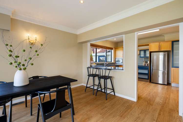 76 Lake Crescent Hamilton Lake_13