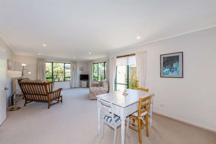 8 Angel Way Stanmore Bay_5