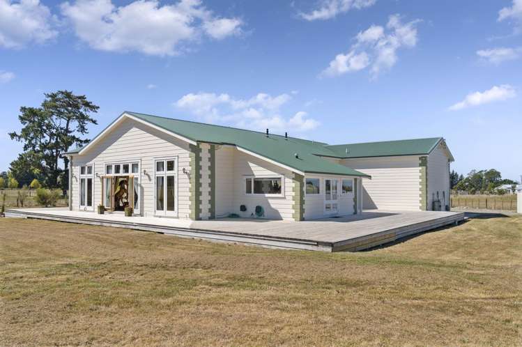 61 Evans Road Masterton_18