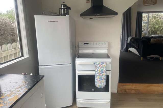 1411 Coast Road Karitane_2