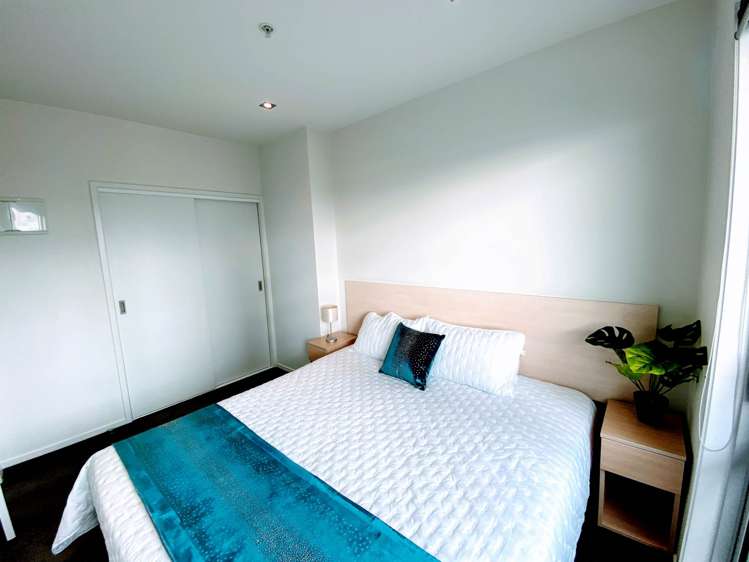 21F/16 Gore Street City Centre_3