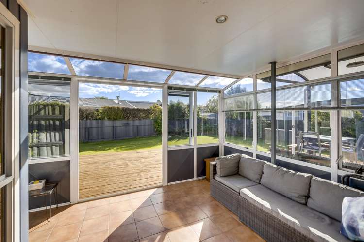 45 Holyrood Street Taradale_19