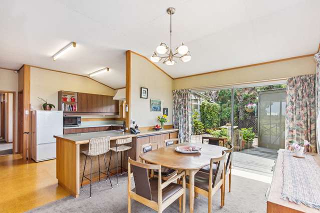 19 Waikaremoana Place Pakuranga Heights_2