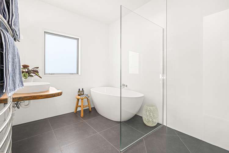 200 Govan Wilson Road Whangaripo_15