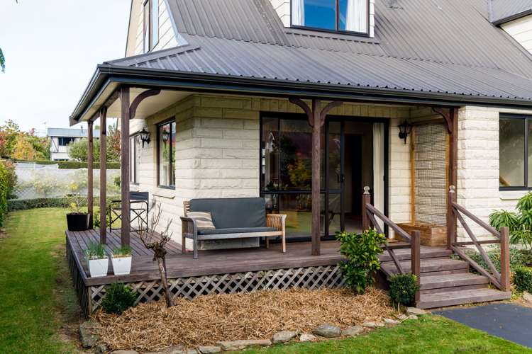 61 Holyhead Street Outram_19