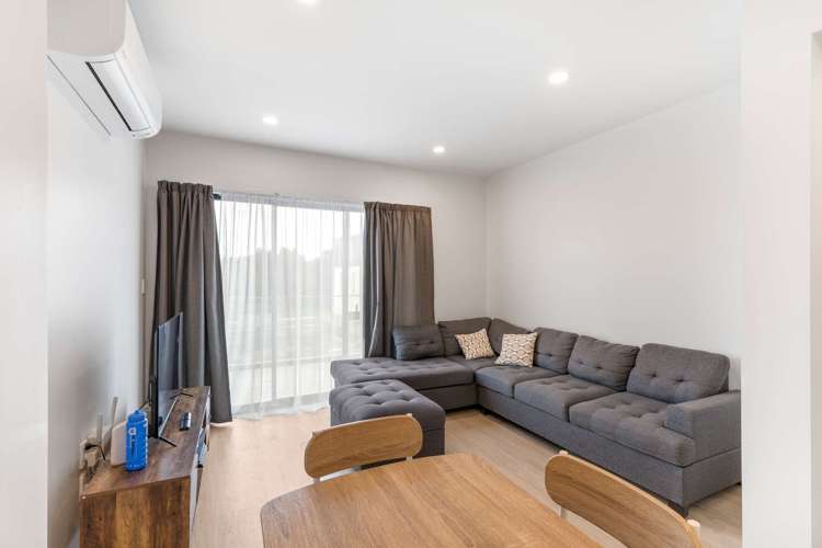 23 Rana Rd Flat Bush_4