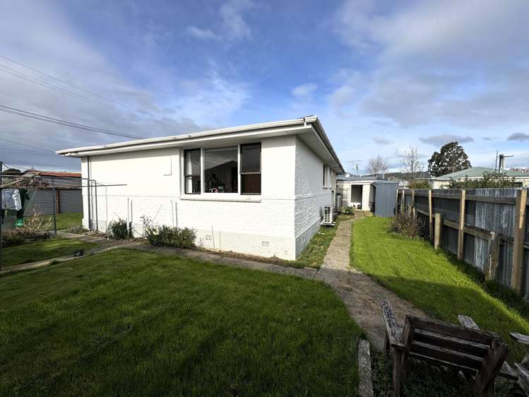 5 Duthie Street Milton_24