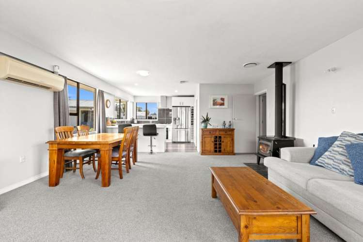 3 Glover Crescent Blenheim Central_10