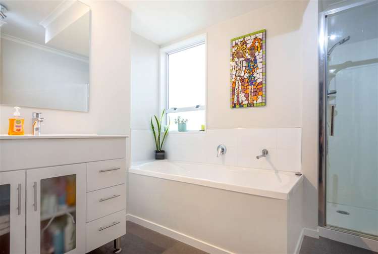 77 Howick Road Redwoodtown_12