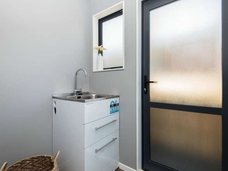 18a Ellis Avenue Mount Roskill_23