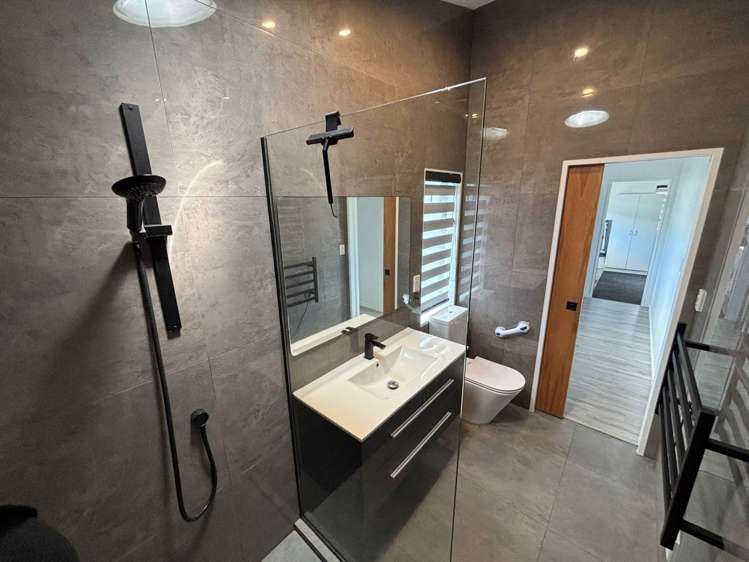 15 Mataroa Road Mt Wellington_17