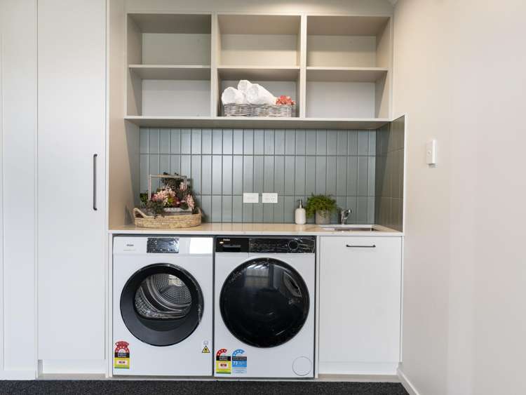 9 Suffolk Down Road Karaka_10