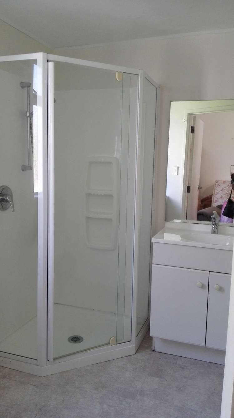 64 Spinnaker Drive Te Atatu Peninsula_25