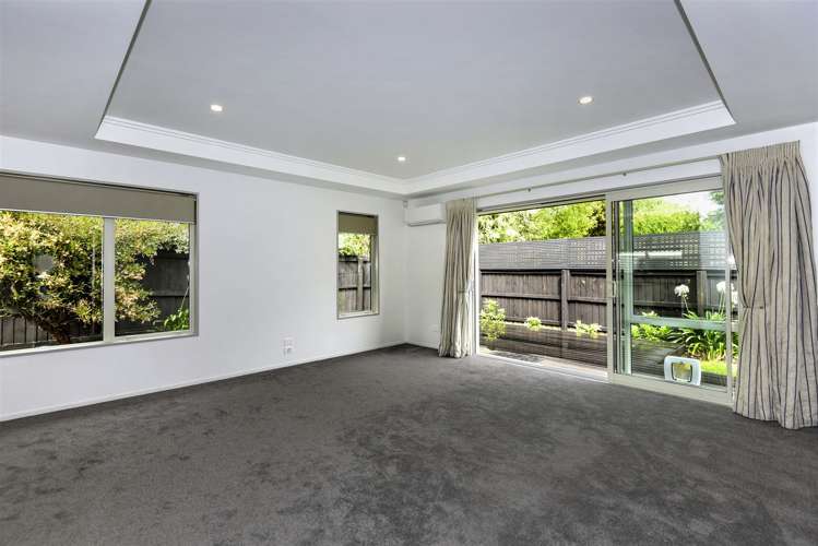 2/23 Wakelin Place Redwood_4