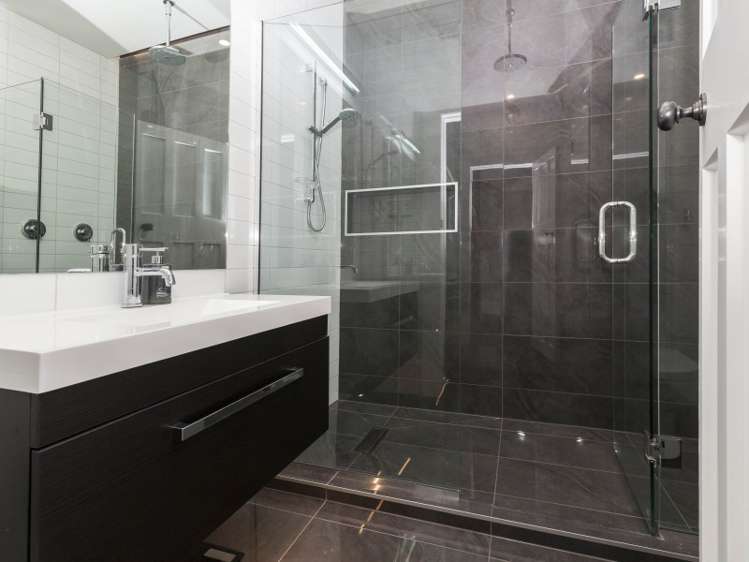 80 Moncks Spur Road Redcliffs_12