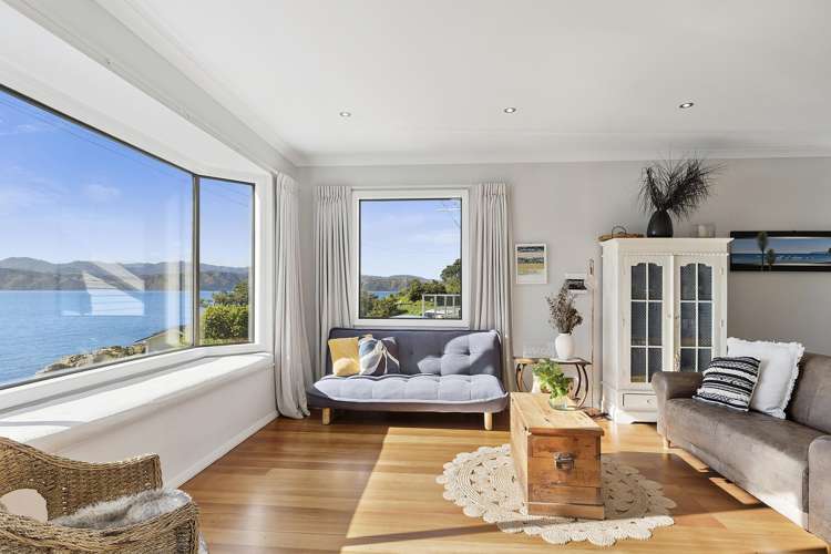 493 Karaka Bay Road Karaka Bays_6