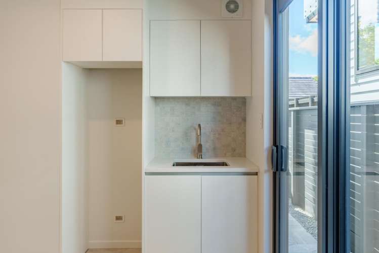 2E Hyde Road Rothesay Bay_26