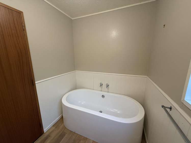 10 St Andrew Place Balclutha_12