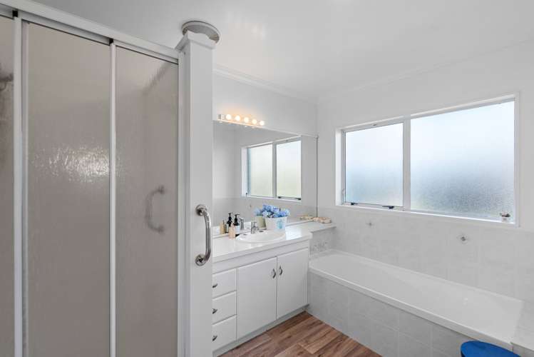 22a Laburnum Glen Mount Maunganui_15