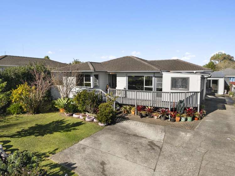 55 Flat Bush Road Clover Park_0