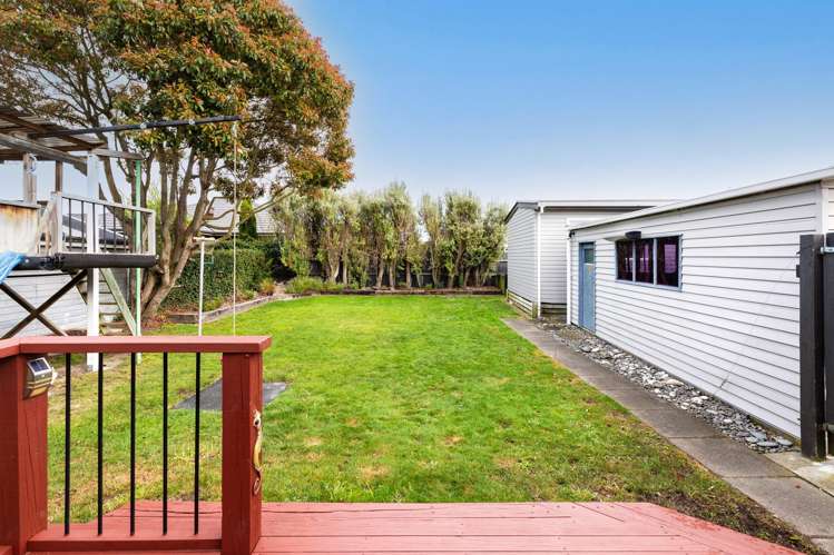 61 Charlcott Street_2