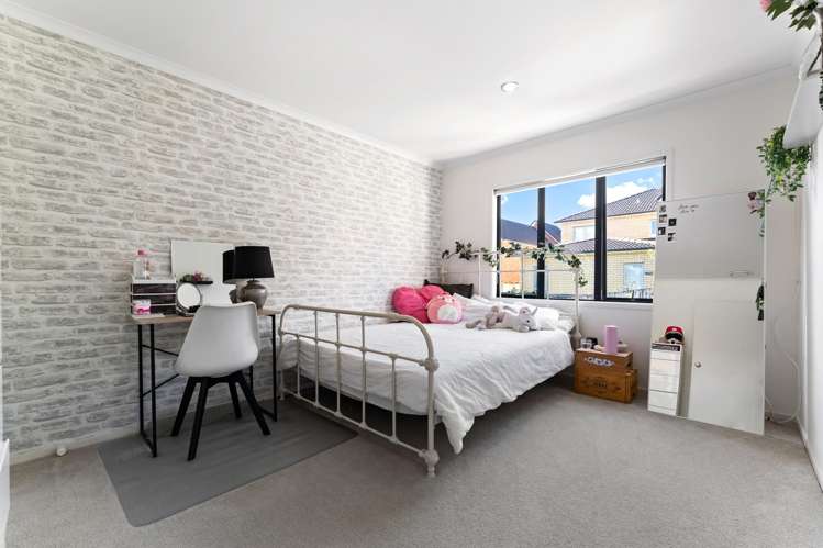 10 Vicente Place Oteha_12