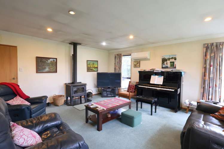 14 Danube Road Winton Surrounds_5