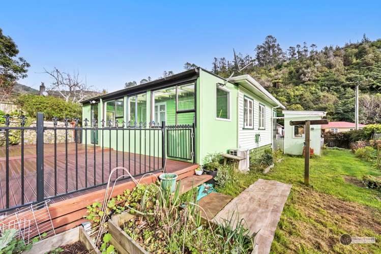 23 Sunny Grove Wainuiomata_19