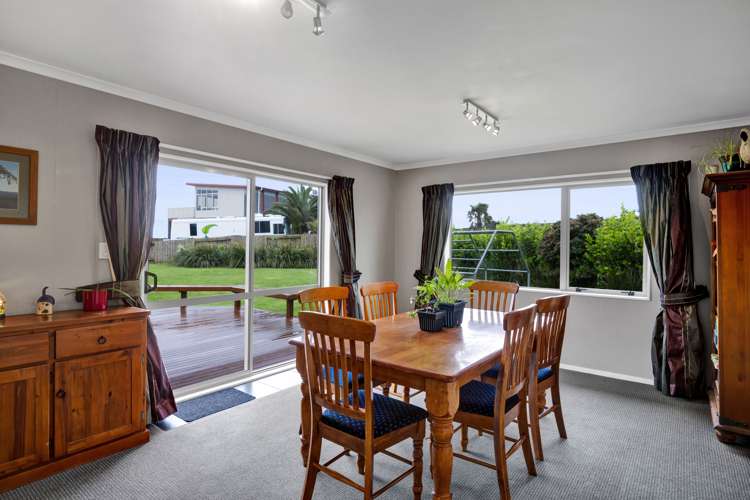 9 Denby Heights Hawera_8