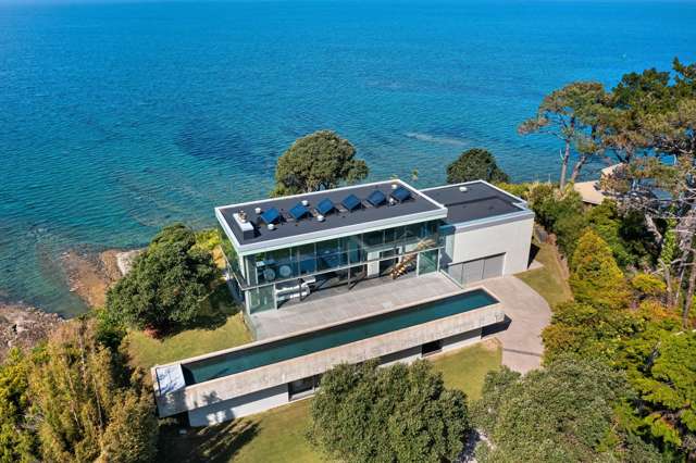 Vendor Relocating,Fearon Hay Masterpiece in Torbay