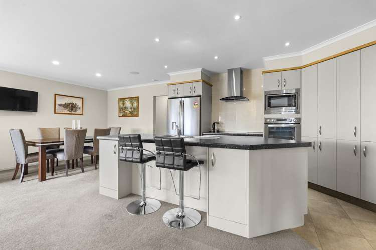 62 Karamea Street Whalers Gate_1