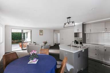 89/4 Greystone Place_4