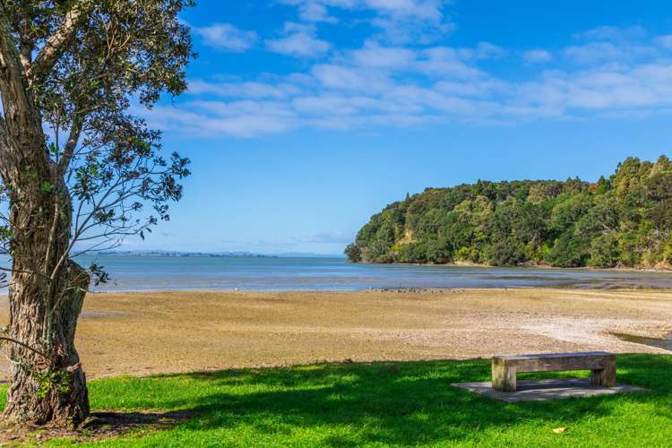 23 Wood Bay Road Titirangi_18