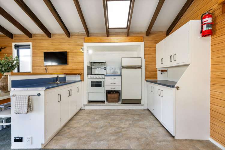 97 Two Thumbs Street Ashburton Lakes_17