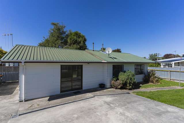 Compact 3 Bedroom House In A Private Setting