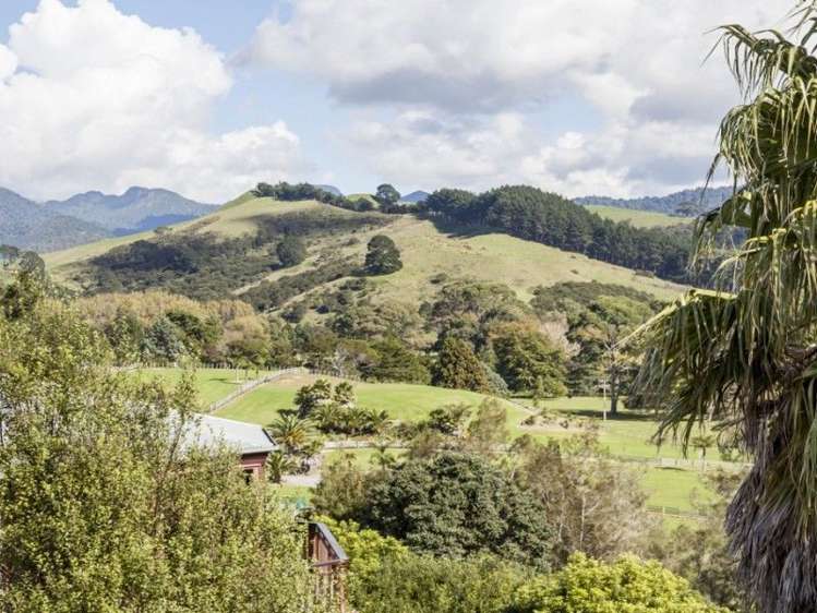 125 Chevron Crescent Whangamata_5