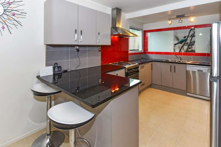 3 Mataura Place Clover Park_9