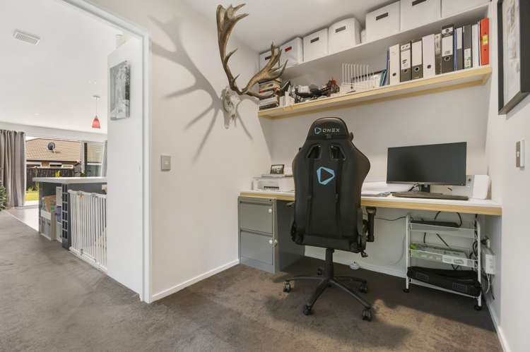 10 Rifleman Street Albert Town_11