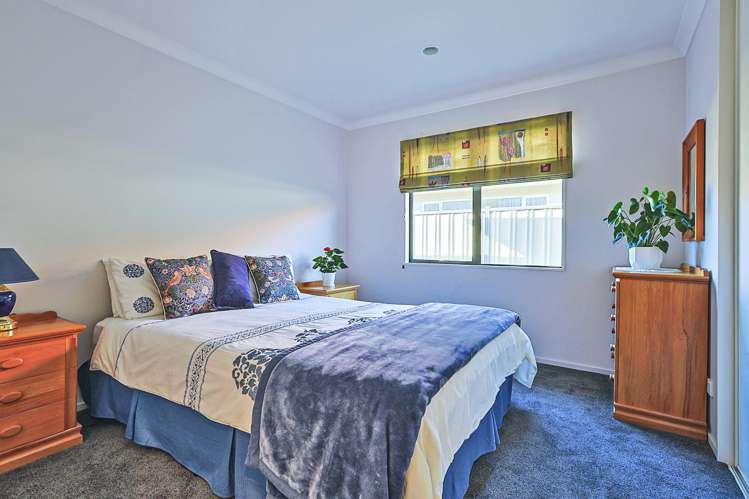 7 Merlot Drive Greenmeadows_16
