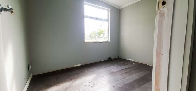 4 Cemetery Road Sanson_9