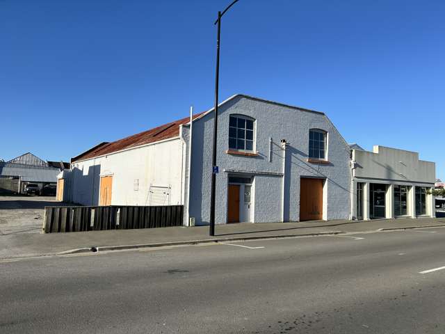 Prime Commercial Location