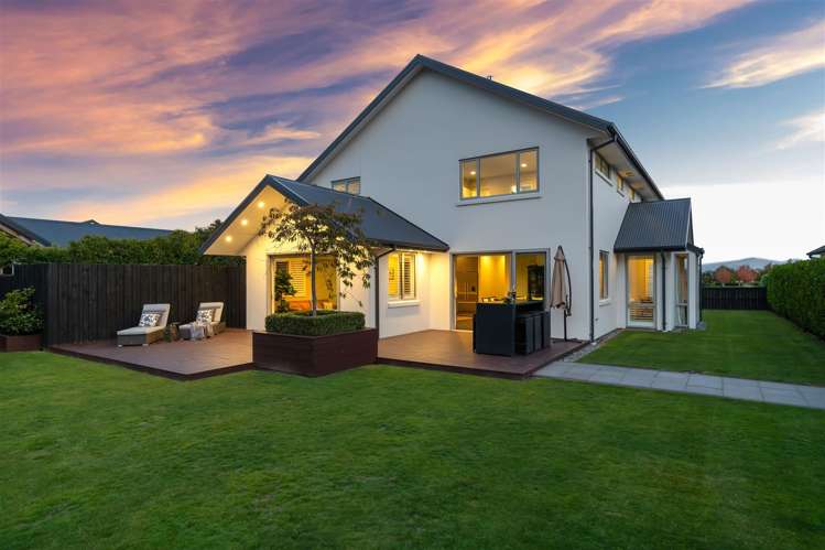 48 Bluestone Drive Parklands_38